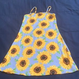 Girls sunflower dress.